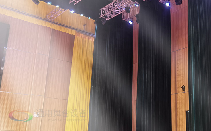 舞臺阻燃幕布技術升級，安全與創新并重