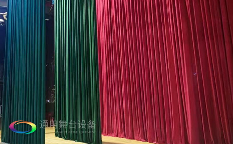 助力教育領域舞臺建設，推動校園文化發展！星海中學報告廳舞臺阻燃幕布建設項目